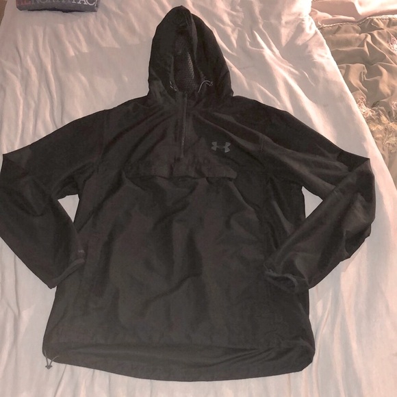 Under Armour Other - Under Armour Charcoal Pullover Hoodie